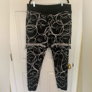 RARE Haculla men’s One of a Kind sweatpants/joggers. Size L